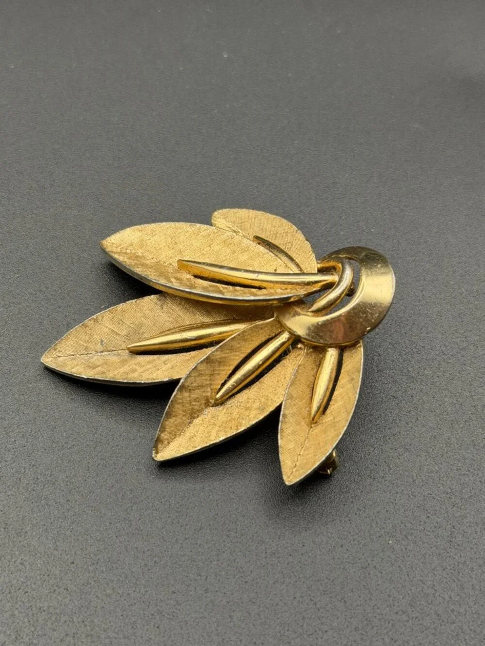 Rare Vintage Boucher 6839 Gold Tone Layered Leaf Flower Brooch Signed Boucher